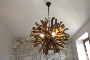 luminaire en bois de designer